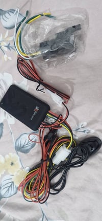 تتبع GPS • للسيارات • سهل التركيب