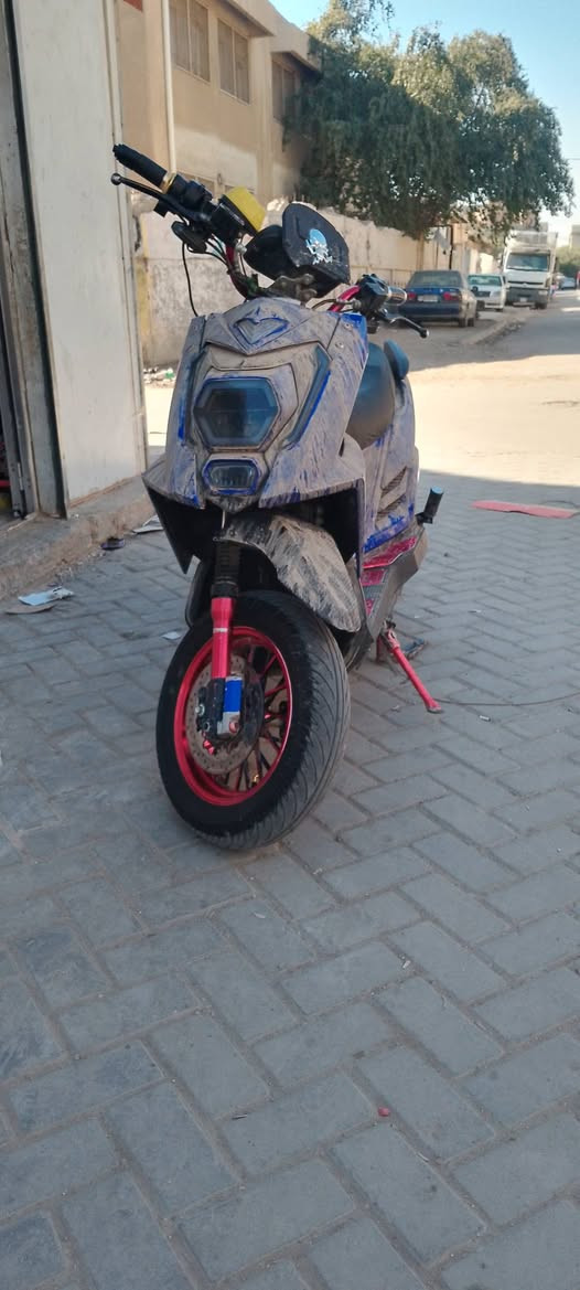 السلام عليكم عندي دراجه شحن نوع TTX سكنس جبلي دراجه نظيفه نقصها فقط عقل مستعجل على بيعتها السعر 300 نهايتها من الاخير للاستفسار الاتصال على الرقم *********** أو خاص
