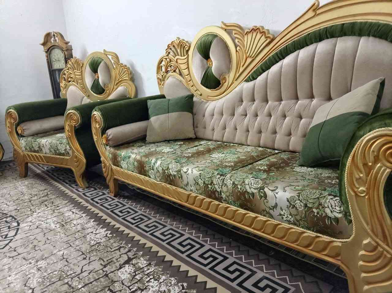 طقم ملكي • ١٠ مقاعد • نضافة ١٠٠٪
