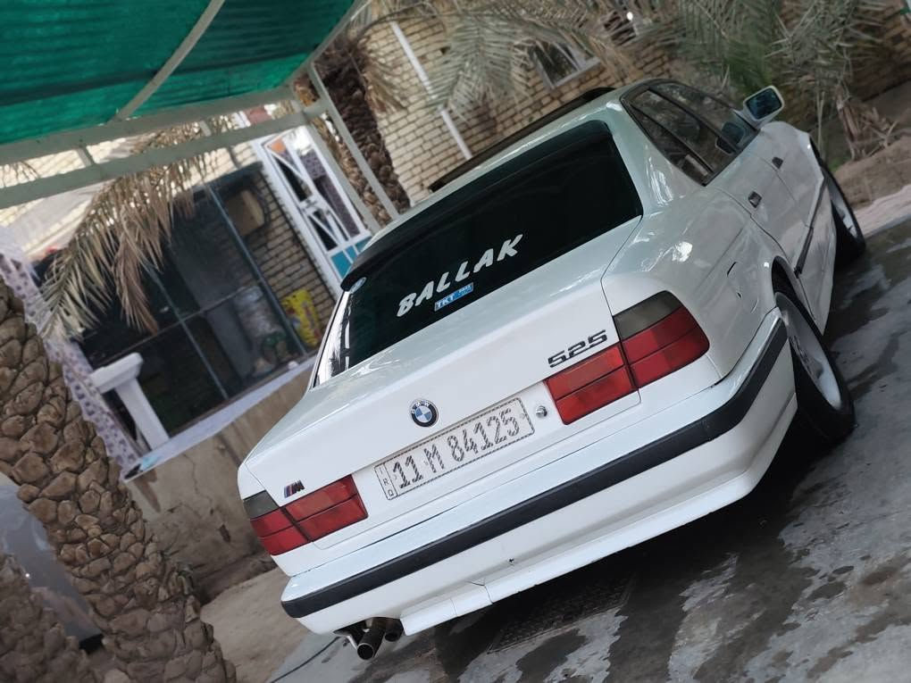 بي ام ٥٢٥ • موديل ١٩٩٠ • مصبوغه جماليه