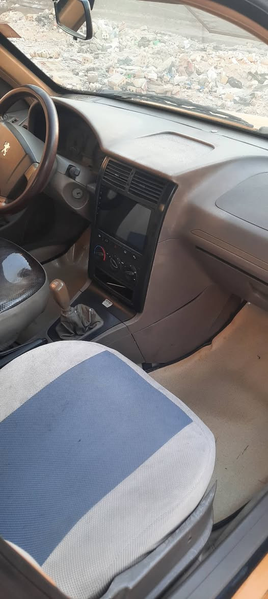 السلام عليكم ورحمة الله وبركاته
مستعجل على البيع السعر ٣٣ قفل
بيجو ٤٠٥ مديل ٢٠١٧ بيها الجاملغ الأيسر الأمامي و ربع الباب صبغ بدون دواخل و بارد بالجاملغ الخلفي مكينة و كير خير من الله تدفئه وتبريد ثلج مصفره غرامات و هيئة دوشمه أرضية و كشنات سياره نضيفه ما ناقصها شي 
مكاني خلف مرور الرستميه الاتصال ***********
