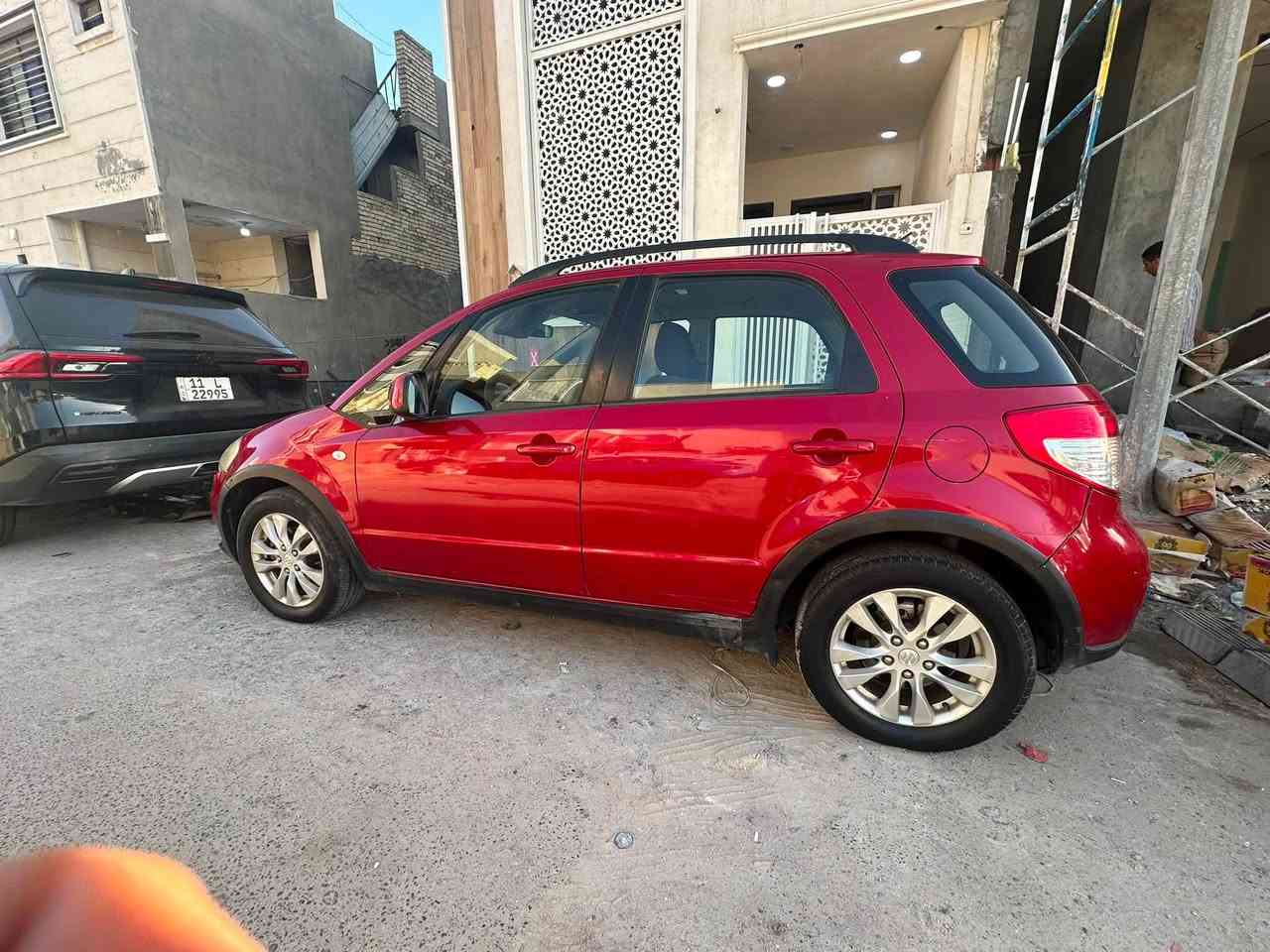 سازوكي sx4 للبيع موديل٢٠١٤ سياره بسيطه ونظيفه ماشيه ٨٩الف اي عطلات مابيه السعر ٧٠ ورقه وبيه مجال للطيبين للاستفسار خاص أو على هاذا الرقم ***********
