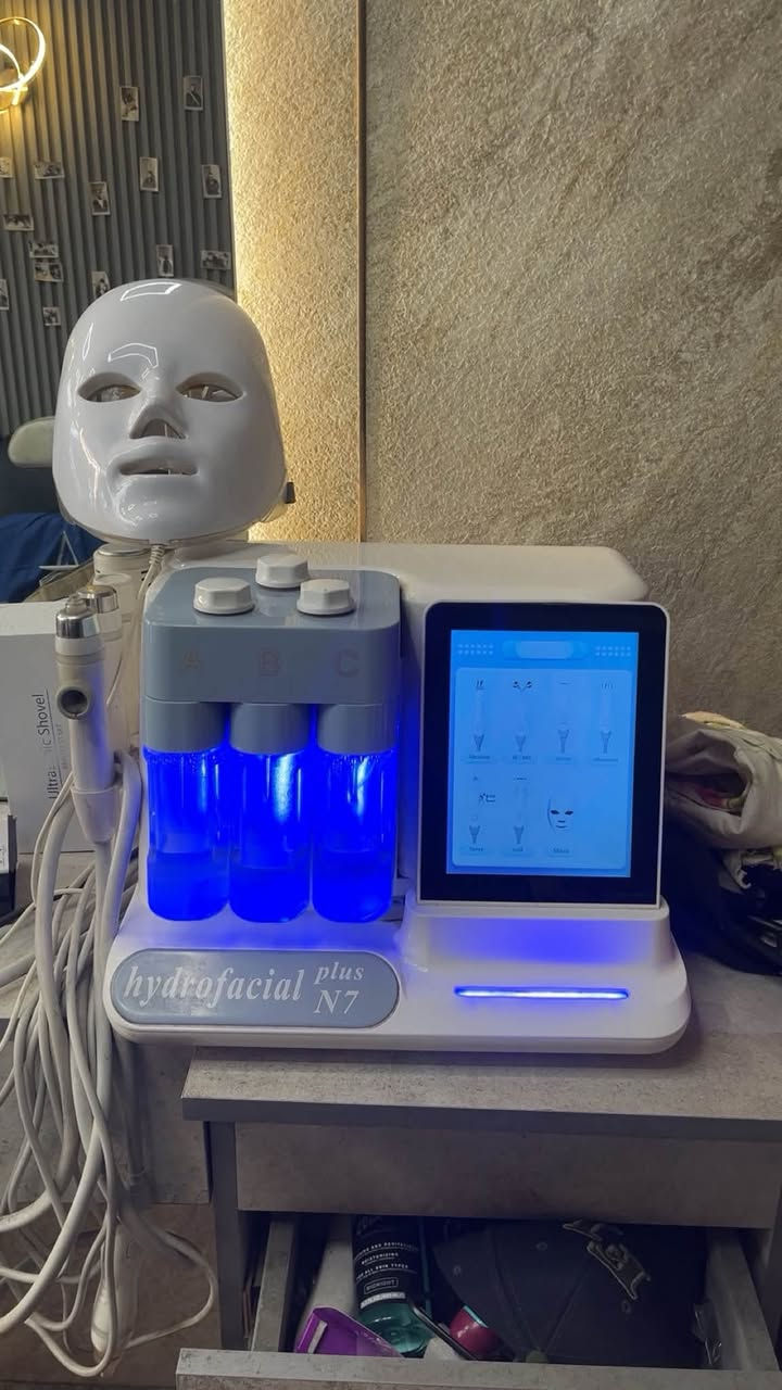 هايدروفيشيل 
جهاز نظيف مستخدم قليل 
بي مشكله بس بشفط الدهون تبديل صونده 
سعره كلش مناسب المكان الاعظميه
واتساب ***********
