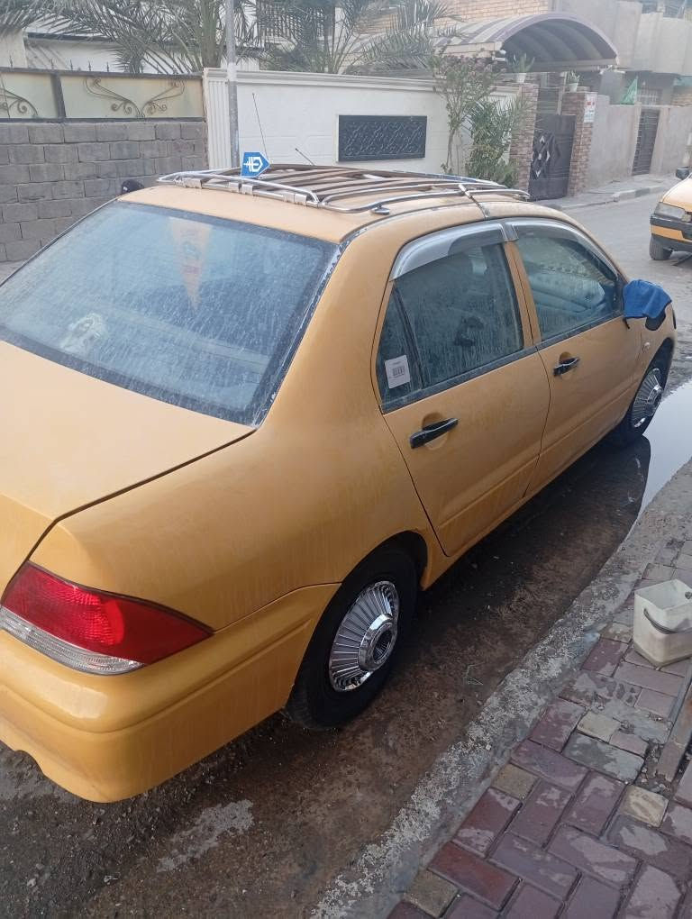 لانسر 2003 رقم بغداد بدون ضربه مكينه وكير وتبريد خير من الله داخلهه نضيف بلادي تخم تاير جديد (السياره اصلهه لون ابيض من تحول ترجع لـ لونهه الاصلي يعني ترجع خصوصي) عليهه غرامات مليون وأربعميه ينگطعن من السعر و( اتحمل كل مصاريف المعامله )
مكان السياره بغداد السعر 46 وبيه مجال 
 *********** 
لانسر 2003 رقم بغداد بدون ضربه مكينه وكير وتبريد خير من الله داخلهه نضيف بلادي تخم تاير جديد (السياره اصلهه لون ابيض من تحول ترجع لـ لونهه الاصلي يعني ترجع خصوصي) عليهه غرامات مليون وأربعميه ينگطعن من السعر و( اتحمل كل مصاريف المعامله ) بغداد, العراق
