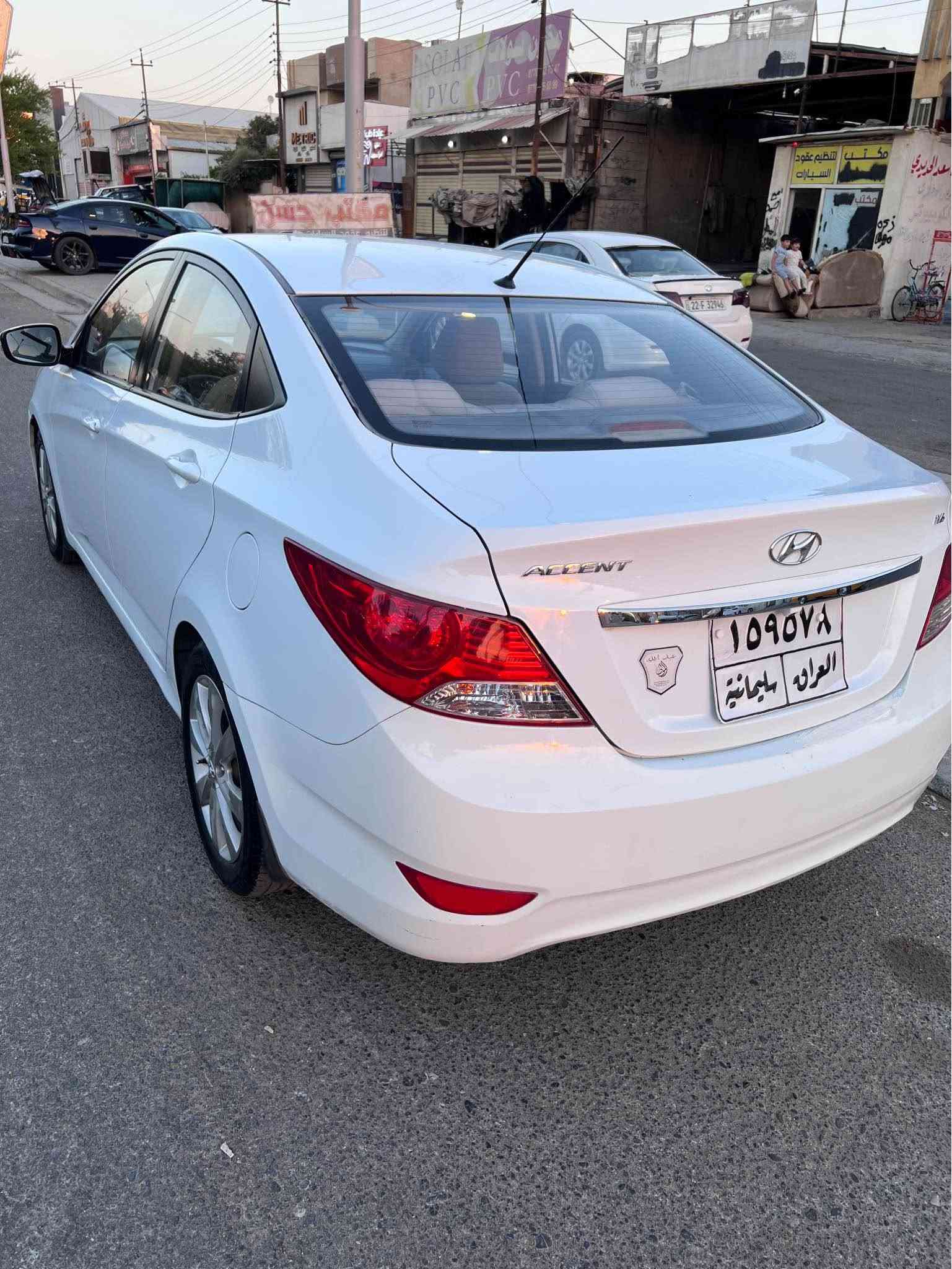 هۆندای ئەکسێنت ٢٠١٤ بئ بۆیاخ بئ دعم 
سەیارەکە وەک شەریکە ماوەتەوە تەنها ٩١ هەزار ڕۆیوە 
گێڕ و مەکینە بەشەرت یەک برخوی نەکراوەتەوە 
سەرف و بوخار و دەنگ و هەلمیشی نیە 
Abs
ناوزەرد 
ئاوینە ئیشارەت 
فۆلیوم 
تەنها سلاید نیە 
جەند تێبینیە وردی هەیە هیج تری نیە 
لە چەمچەماڵ 
تحویل بەشرت 
بەناو خۆمەوەیە 
لە چەمچەمال
***********

***********
Vip car for drive شمشمل, السليمانية
