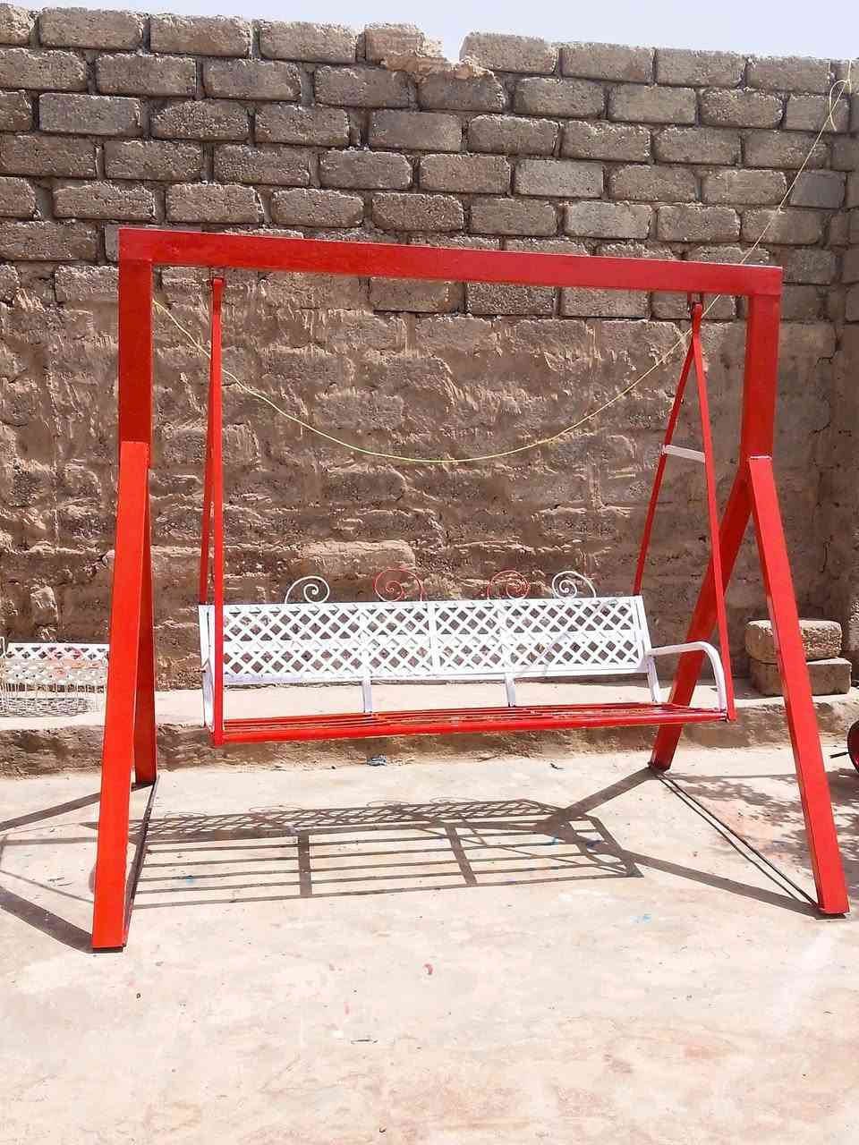 متاح مرجوحه بسعر مناسب ***********

