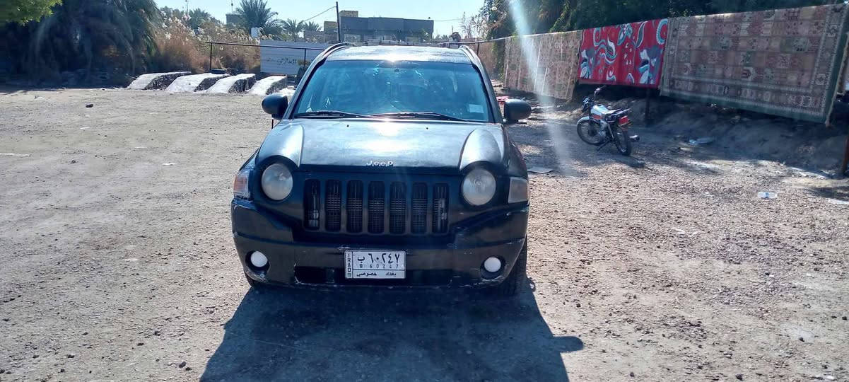 السلام عليكم
جيب گومباس مديل 2007 رقم بغداد بسمي للبيع او للمراوس حسب القناعه  مكينه وكير جاهزه مكينه 2400 حداديه 70ب 100 للاستفسار الاتصال على الرقم ***********
