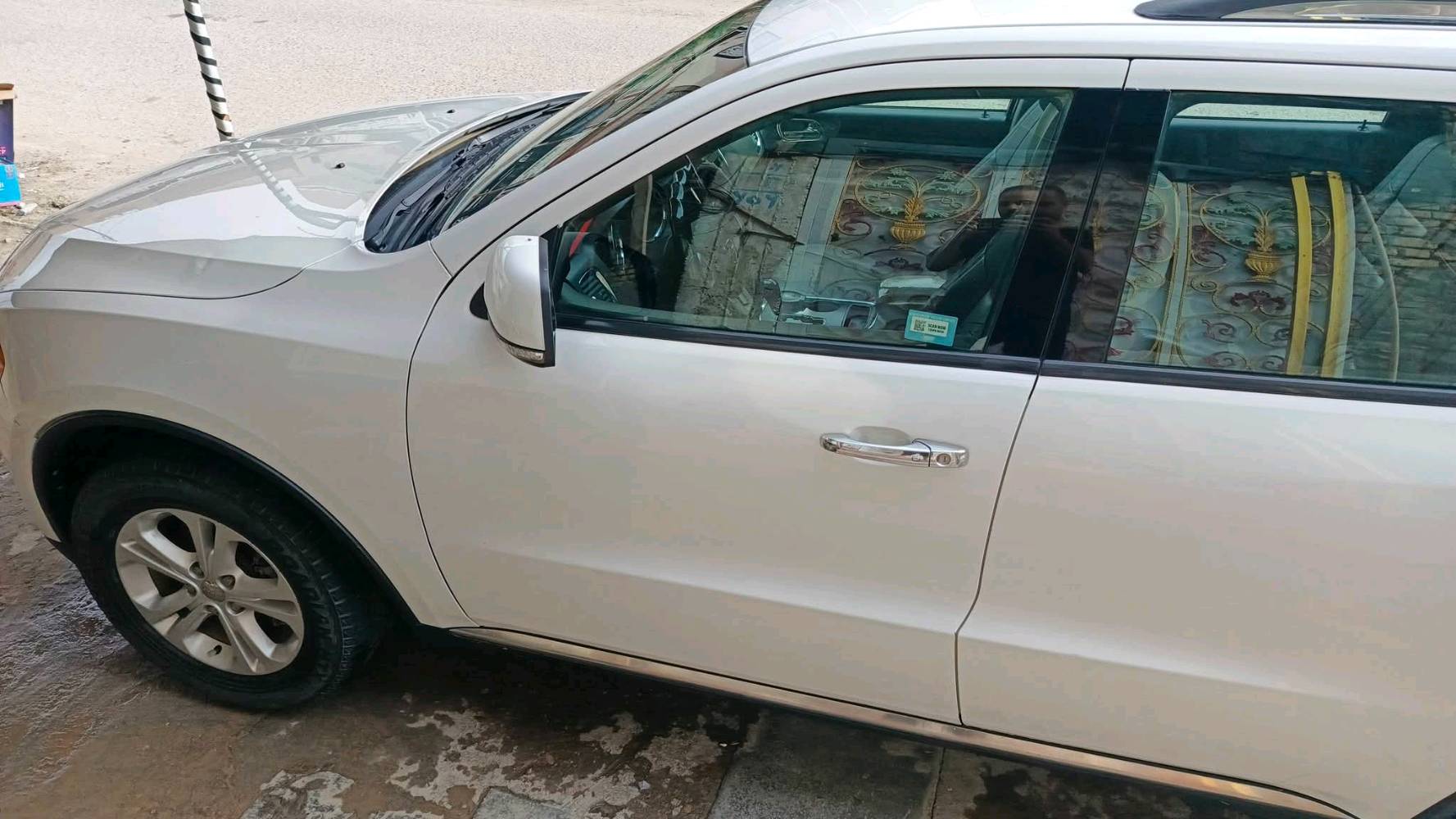 دوج دورانکو 13 فئة كرو

وارد مكفوله حجم المحرك 3.6 رقم بغداد
بأسمي تحويل ثاني يوم 

مكانها محافظه ذي قار
ناصرية مركز 
مواصفات 
* بصمة ابواب

* بصمه تشغيل

* تشغيل عن بعد

* تحكم ستيرن

* مثبت سرعه

* اشاره بالمرايات

* مراية قلاب مع الرجوع

* شاشة اعطال ومعلومات

* مسجل شاشه بلوتوث

* مقاعد جلد

* كرسي الراكب والسائق كهرباء

* تدفئه 4 كشنات

* تحكم بتكيات الصف الثالث

* تبريد 4 قطع

* جنطه كهرباء

* لايت زينون

** محرك ،كير ،حداده ،كله مكفول 

- [] السياره جاهزه من جميع النواحي
تفاصيل اكثر ***********