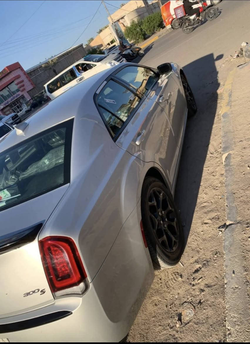كرايسلر اوباما
اوباما مديل20 S فور ويل
الون سلفري 
حادث جاملغ وبنيد  
ماشيه 120الف
مكينه ٣٦٠٠ سته سلندر// كير مكينه كفاله
رقم نجف سنويه وهزه  ال 28 
عنواني النجف حي الامير 
السعر  الاستفسار الاتصال ب الرقم ***********

نص مكتوب في الصور:
- ١٨ تموز، ٢٠٢٦ ١١:٠٧ ص المزيد حذف التعديل الذكي المفضلة مشاركة