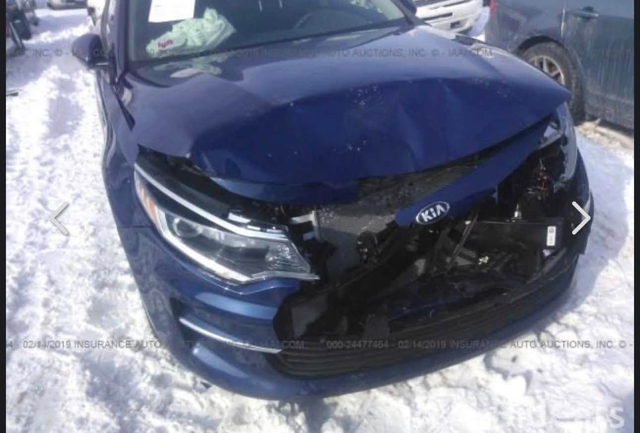 سلام عليكم اوبتما 2018رقم بغداد 
مكينة 2400 
مكينة كير حدادية تخم تاير كله جاهز 
تدفئة تبريد ثلج❄ 
سياره جاهزه ومابيه اي نقص 
السعر 102وبيها مجال بيع مستعجل رجاءا لحد يكسر بحلال العالم السيارة كلش جديدة محرك ما مفتوح بلكارتون 
رقمي *********** 
مامتوفر بلخاص👆👆
بيها 4قطع صبغ بدون دواخل بدون ايرباك شرط السونار ابيعك شرط فقط كلير  صور امريكا بلمنشور السيارة كلش جديدة احلئ من الصور  
مواصفات السيارة 
شاشه كامره خلفيه 
منضومة صوت ستريو نقي 🔊
تحكم ستيرن جهتين 
لايت زنون 
اشاير ب المري مري كهرباء
رادار جانبي 
مثبت سرعه
نضام صوتي 
ويل كب 17
مكاني بابل

نص مكتوب في الصور:
- 02/14/2019 INSURANCE AUTO AUCTIONS, INC. - IAAI.COM 000-24477464 - 02/14/2019 INSURANCE AUTO AUCTIONS, INC. ©