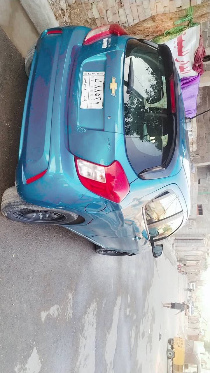 سلام عليكم للبيع 
شوفر سبارك 2019 وارد امريكي 
رقم بغداد الماني 
تخم تاير 
شاشه كبيره 
كامره 
حساسات 
ماشيه 115 حقيقي 
محرك وكير كفاله 
تبريت خير من الله  
السعر 75 وبيه مجال بصيط حق الجيه ركز حق الجيه 
بغداد نهايت حي اور  ***********

