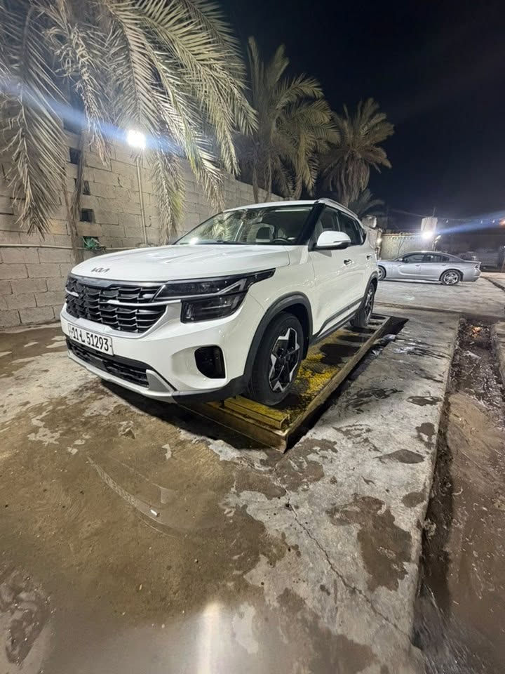 للبيع سليتوز خليجي 24 بسمي   سعره 138
وما اعتقد اكو بسعره بسوك سياره بيه جاملغ امامي تبديل 

محرك ١٦٠٠تنفس طبيعي ع وضع شركه سياره 

مكاني بغداد حي اور ***********
