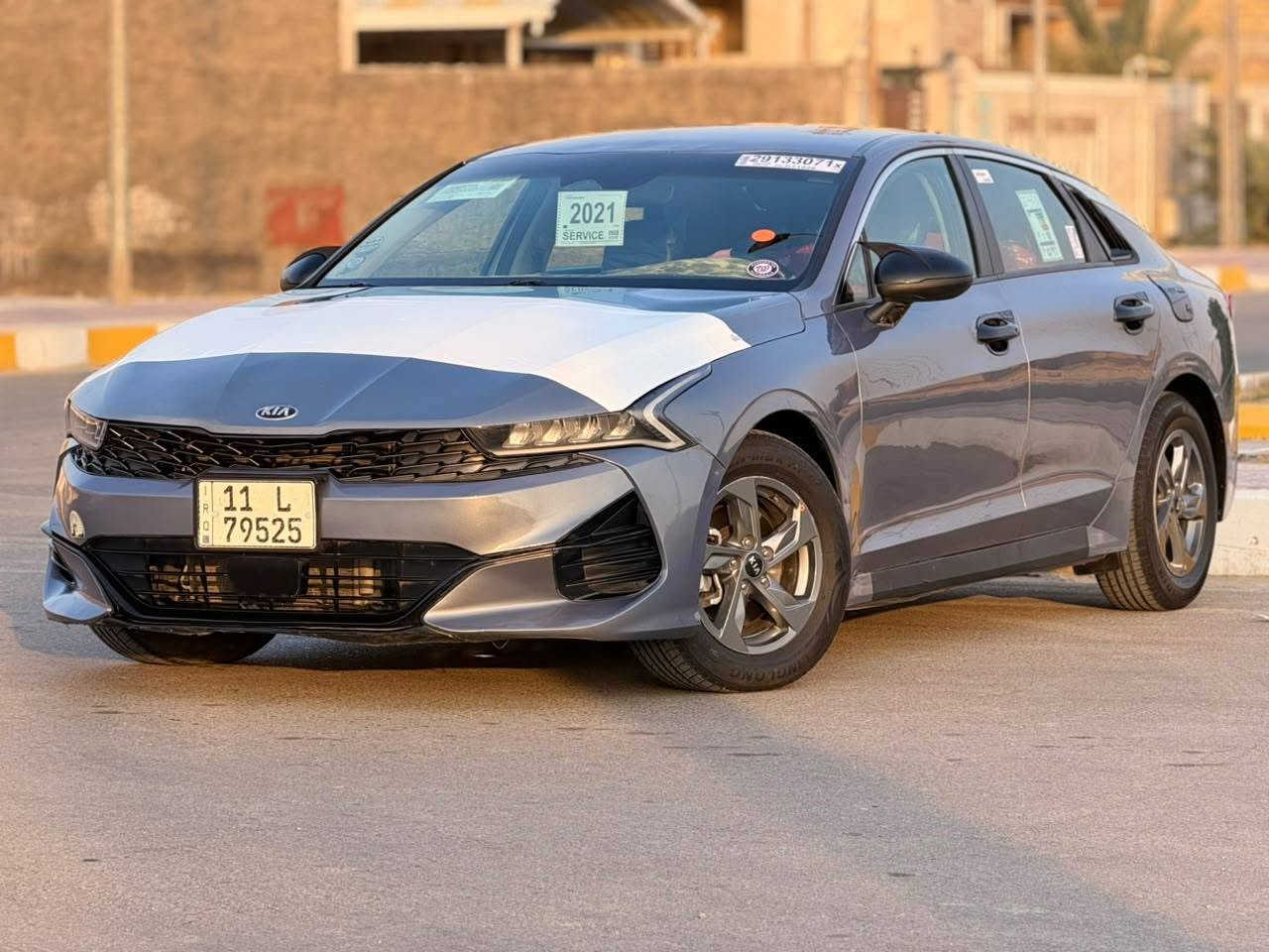 السلام عليكم كيا فايف موديل 2021 حره بغداد بسمي الدولي هزه جديده سنويه الغايه الـ2030 وارد امريكي الضرر تبديل بنيد وبابين رش تجميل فقط بدون دواخل الباقي كفاله 
#مواصفات_السياه
شاشه كبيره
كامرا دوار
تحكم ستيرن جهتين
لايت لد زنون عالي ناصي
ماشيه 77 الف حقيقي
ويل كب كروم 
وباقي مواصفات المعروفه
السياره جديده وجاهزه
كير محرك تبريد تخم تاير
حداديه كارتون ما ناقصه شي مكفوله من كل النواحي #مكان_السياره_الناصريه مركز 
السعر 133 وبيها مجال 
الاستفسار
