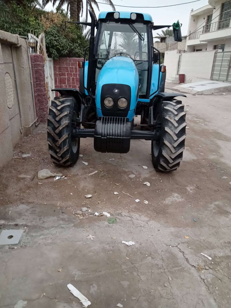 مكينه لندني حجم 110مكفوله كفاله عامه حلوه وجديده الصناعه ايطالي رقم شمالي السعر ٢٥وبيه مجال قليل الشراي يتصل وبي خير ويدلل المكان واسط الزبيديه ***********
