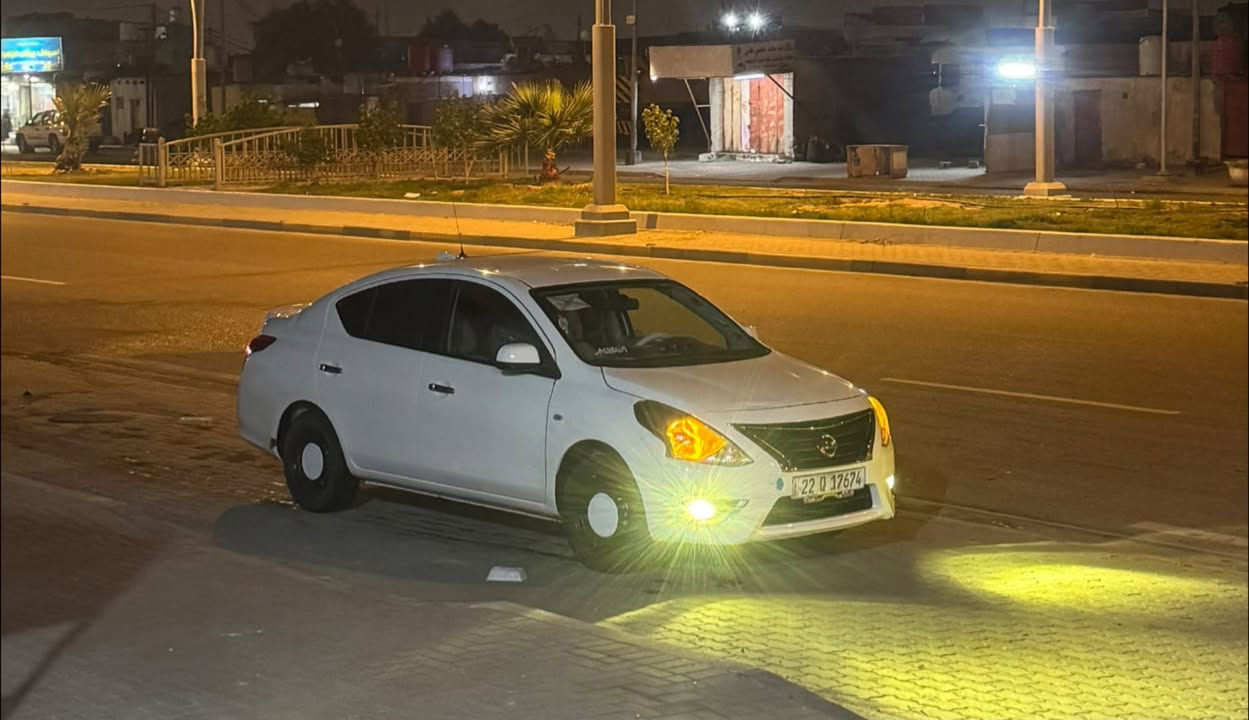 السلام عليكم نسيان صني للبيع ام البتيه الزركه مديل 24 السياره بيه مدكر امامي بي بارد وبيه قبق جنطه مبدل سياره بيهه ضربه منوراه ماوصل الحوض  كير ومكينه مكفولت وسياره اغير هاذني مبيه بعد للبيع ب106 وبيه مجال ومكاني البصره♥️ وهاذه رقمي ***********
