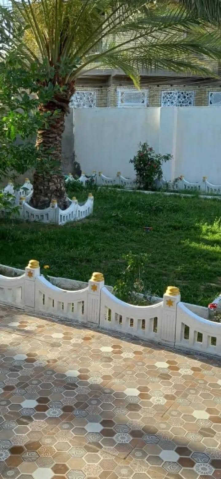 ها يابه وينهم الكشاخه وينهم جماعه الحدائق نمبر وان نزلولنه صور حدائقكم خل نشوف ياهو اكثر تقييم من 10

يوجد كادر مختص العمل الحدايق المنزليه بانسب الاسعار 
يوجد كادر لزراعه الثيل 🌲🌴🍀🌷🪴🌵☘️🥀🌹🌴🌴ولاشجار وتقليم الاشجار وعمل لاين مزخرف ولاين بنر ابو لاناره 
وعمل الحجر الناعم ولدبش ذو الكف 
عمل منظومه ماء مرشات نوزل لسقي كافه الحدائق الكبيره وصغيره 
اخوكم حسين خيري 
للتواصل *********** واتساب متوفر على مدار ساعه 
***********
 العمل كافه#المحافظات 🇮🇶 @إشارة

نص مكتوب في الصور:
- إرسال رسالة...
- اسحب لأسفل لقفل سرعة التشغيل على 2x إضافة تعليق...
- itel S23 4G