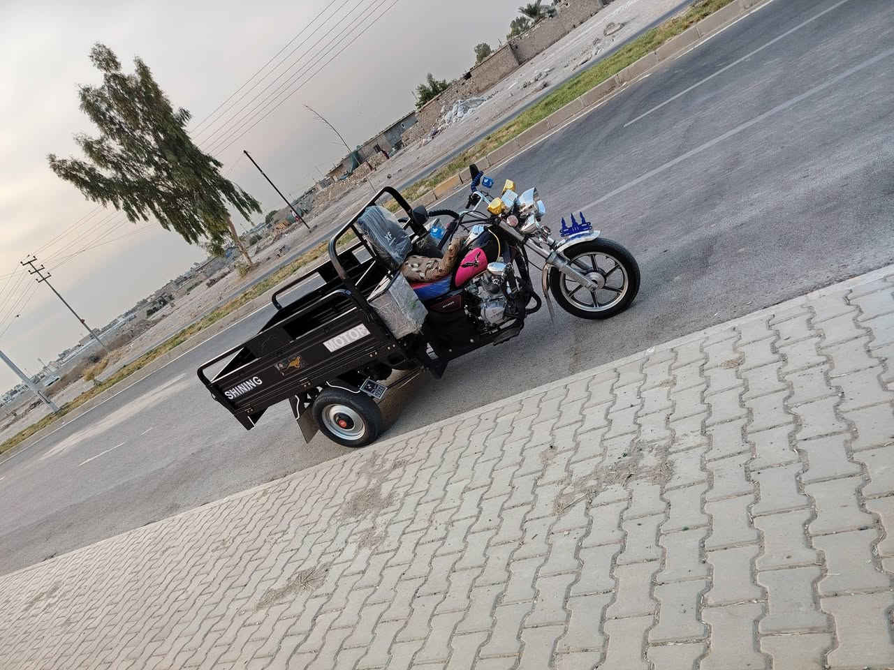 ستوتة للبيع موديل 2024 كهربائيات كامل محرك مابي عيب شاصي مابي عيب بليتة موجود منفيس موجود سعر مليون أو 875 بي مجال للطيبين مكاني كركوك حي العسكري ***********

