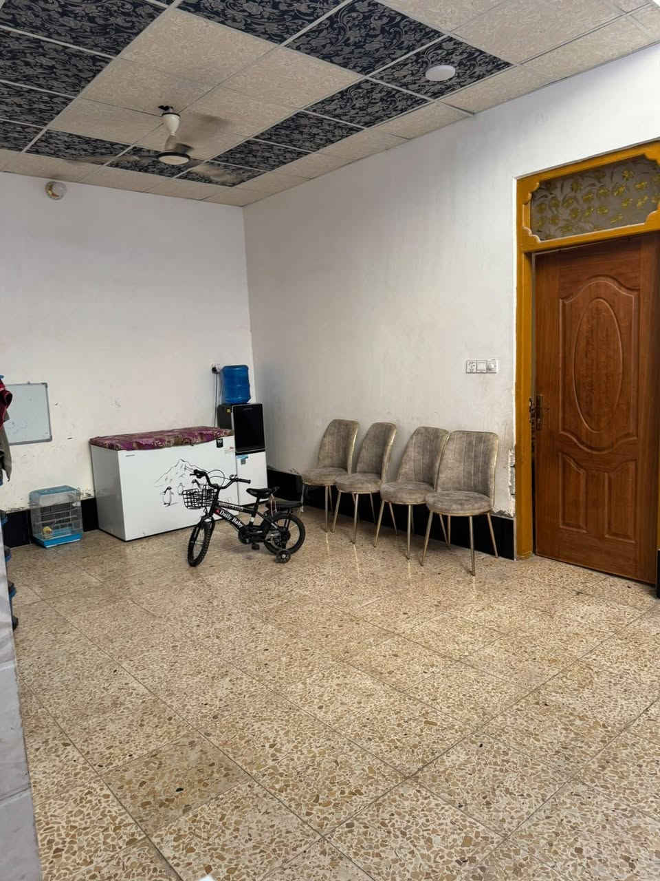🏠 دار 100م – النجف الأشرف
📍بخط اول  مقابل ملحق قرية الغدير

🧱 بنا بلوك درجة اول| 🏗️ سقف كونكريت

🛏️ غرفة + ستقبال🛋️ صالة + 🍳 مطبخ + 🚿 حمام + 🌤️ منور

💰 ٣٤  مليون قابل للتفاوض

📞 *********** متوفر وتساب
