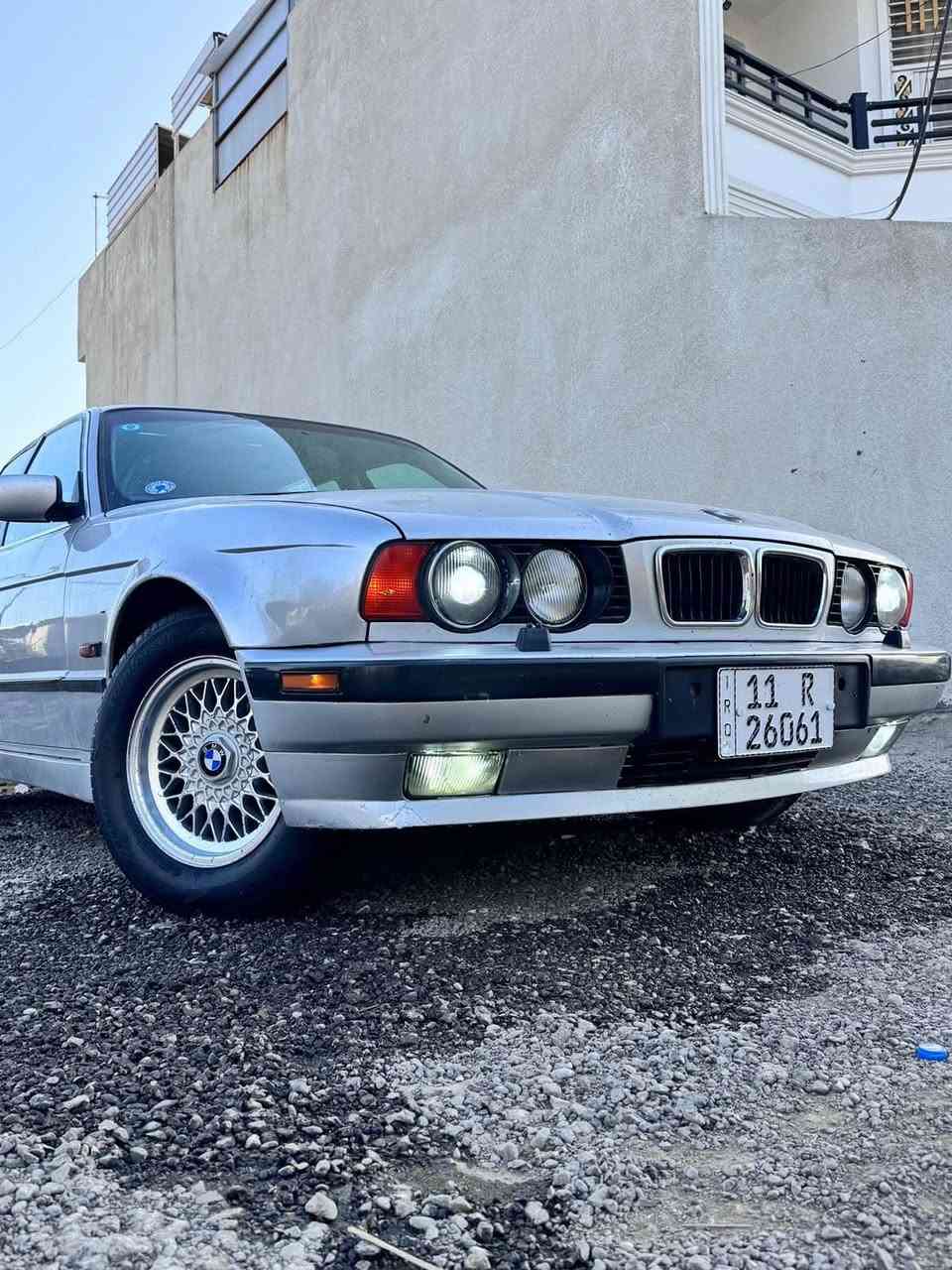 سلام عليكم بي ام موديل 1992مكينة مسكر 
مصبوغة عام  تبريد ثلج صدر مالة خير من الله 
الحجم 525رقم بغداد بسمي ثاني يوم تحويل 
مكان السيارة تقاطع النهروان قرب قرية نفطية 
السيارة بعد حلة من الصور متعوب علية 
السعر 72وبية مجال بية طخة بل جاملق الخلفي 
جوة بكليت هاذ رقم اي ستفسار ***********
