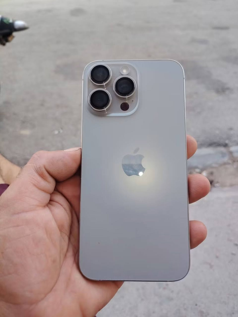📢 إعلان مكتب عزيز أبو غالب

📱 جميع الأجهزة النقالة متوفرة لدينا
آيفون • أندرويد • هونر • هواوي • ريلمي وغيرها

✨ اختار جهازك، وخلي أبو غالب يساعدك بالاختيار!

📞 للاستفسار والاتصال:
***********
