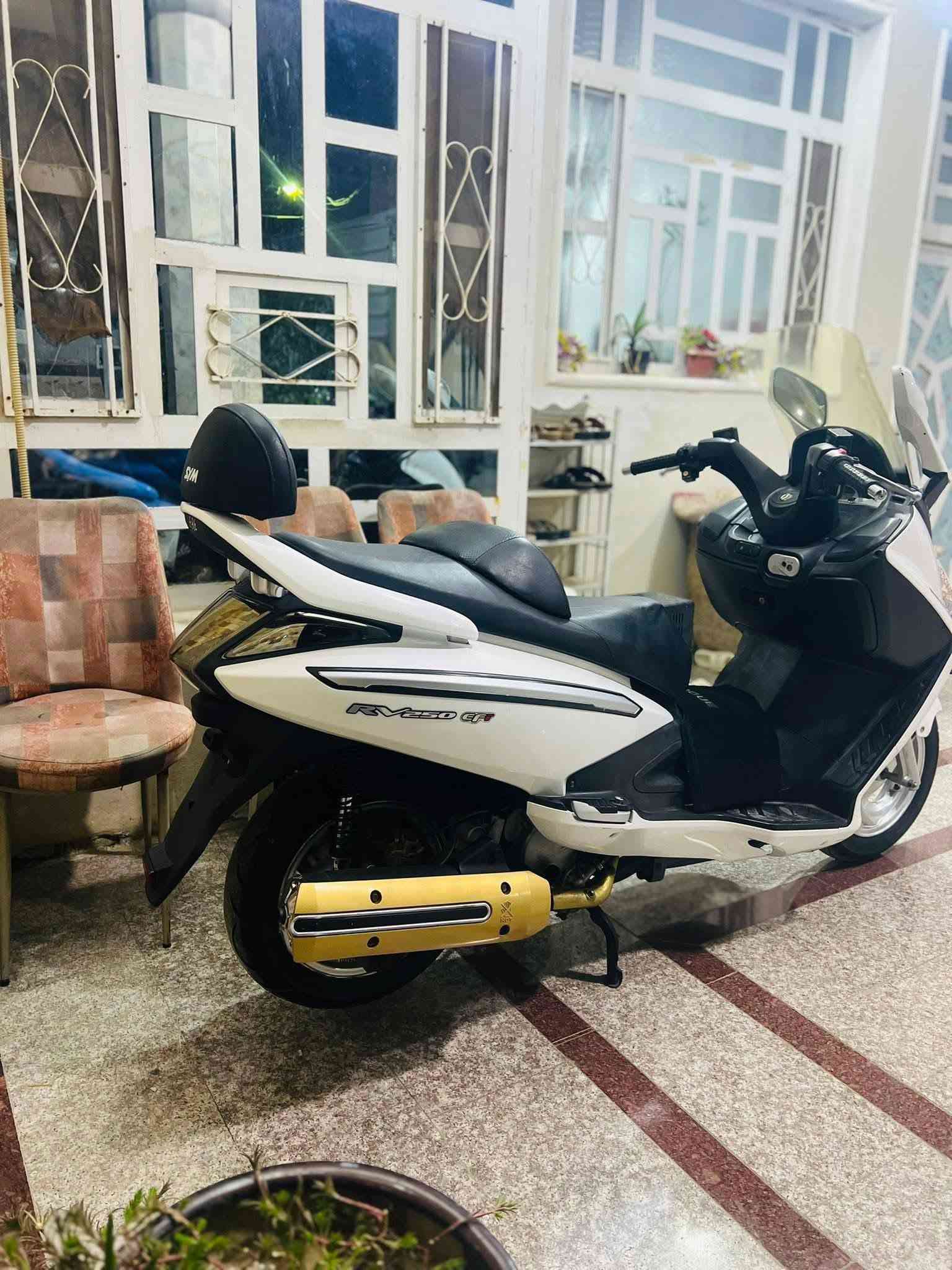 RV250 • ٢٥٠ • جديده