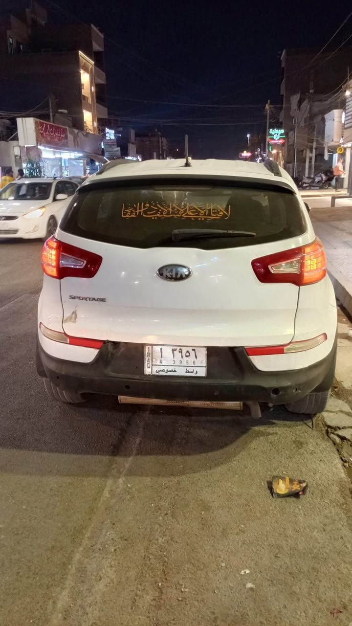 السلام عليكم 
سبورتج ٢٠١٥ خليجية رقم واسط بأسمي تحويل ثاني يوم 
جاهزة بدون اي نقص حدادية جديدة تخم تاير باتري تبريد كير مكينة مكفولات بيها صبغ حزام مكينة ٢٠٠٠ دوش 
للاستفسار اكثر 0️⃣7️⃣7️⃣1️⃣7️⃣8️⃣4️⃣9️⃣1️⃣7️⃣8️⃣ بغداد, العراق
