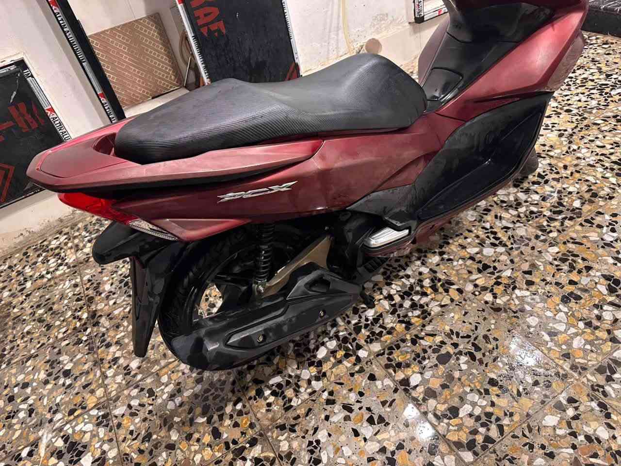 بي سي اكس • جيل ثاني • ماروني