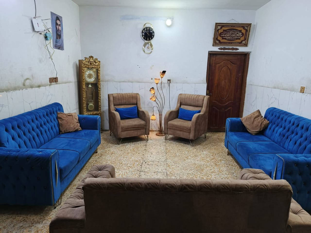 سلام عليكم عندي تخم عشر مقاعد تكمه تزكام مابي اي ضرر نضافه ٨٠ سعره ٢٨٠ هذه رقمي *********** مكان منصور الوشاش يوجد توصيل داخل بغداد بكروه 
@إشارة
