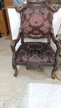 تخم درجه أولى تكمه (عشر مقاعد ) السعر 350 و المرجوحه سعره 150 للتواصل ...