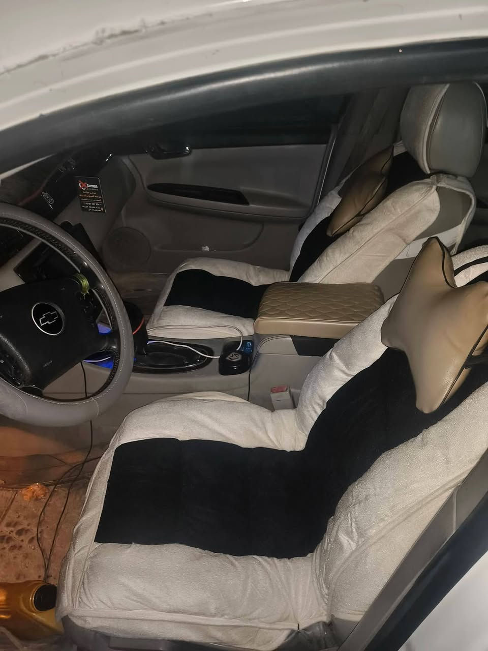 شوفرليت امبالا LTZ موديل 2014
كير مكينه كهربائيات تبريد مكفول

بيها نقص حدادية نص عمر 

حادثها جاملغ و بنيد جهه الصدر و يوجد تعديل+ صبغ باللغد الايمن قليل بدون كص شواصي سليمه 

داخل جلد كرسي السايق كهرباء 

مكان السيارة حلة *********** متوفر واتساب 

السعر 95 ورقة

