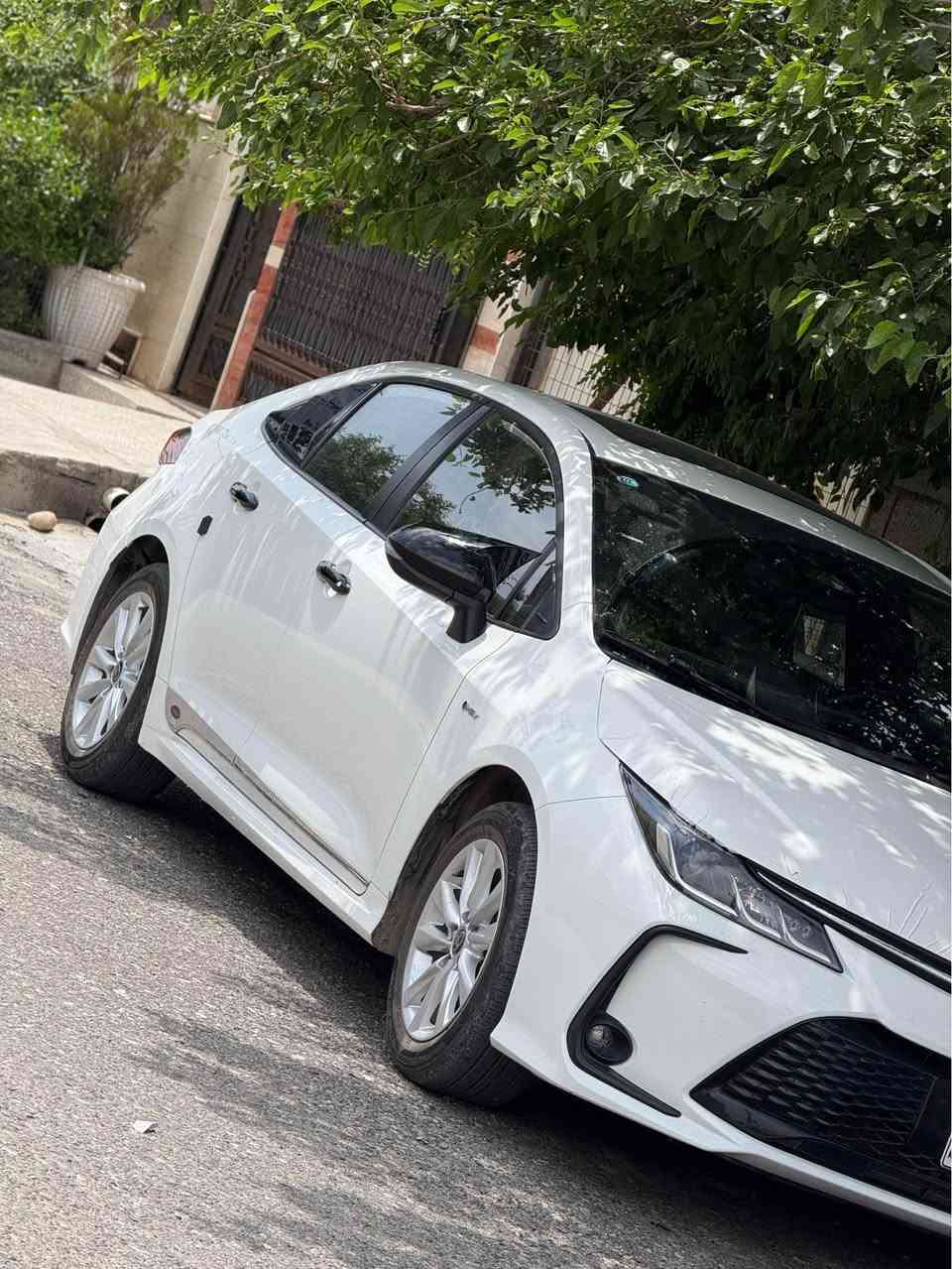 تۆیۆتا کرۆلا مۆدێل 2025Hevسەیارە هیچی پێوەنیە زۆر زۆر جوانو خاوێنە هەموو شتی بەشەرت تەنها 22هەزاری هەقیقی رۆیشتوە کامل کەملیاتو جوانکاری بۆ کراوە لیدی دەژبول لیدی گاعی زۆر زۆر سەیارەکی جوانە ژمارەی خاوەن
*********** أربيل, العراق
