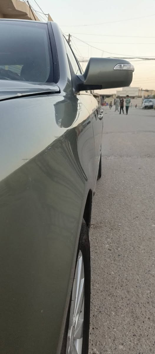 سلام عليكم  سونتا موديل9فول مواصفات لمتد كشن كهربائي تبريد ثلج 🥶 6سلندر 3و 300 محرك كير خير من الله   سياره لاتنقيص ولاتبخير   نصبتهه حلوه حادث سياره بنيد مبدل وموصبوغه حزام لجمالبه فقط سونار وين ميعجبك   ترايهه وين ميعجبك  رقم بغداد انكليزي ب اسمي تحويل ثاني يوم منضومه زنون اصليه   تخم تاير جديد  ويل 17  سياره نصبتهه حلوه  مكان سياره بغداد  الهاتف 
*********** السعر 95 بيهه مجال بسيط لشراي فقط
