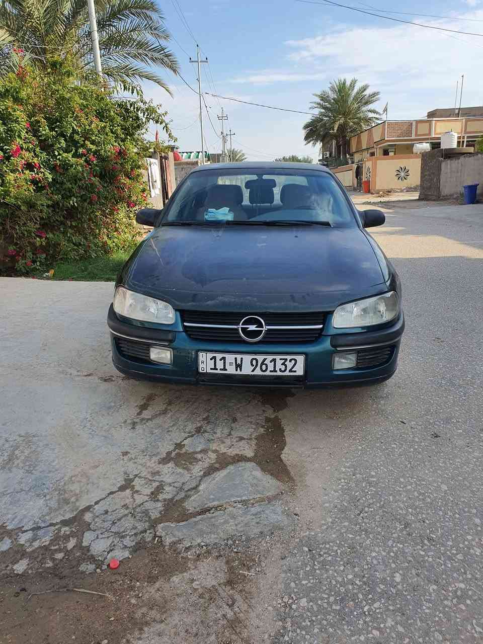 سلام عليكم البيع اوبل اوميكه بزون موديل 94مكينه 4سرندر وكيرعادي سياره جاهزه ماناقصه اي شي كهربايات كله شغاله حداديه جديده كامله باتري جديد   رقم بغداد بسمي  هزه جديده سنويه تنتهي بل2030 تصال على الرقم *********** العنوان بابل
