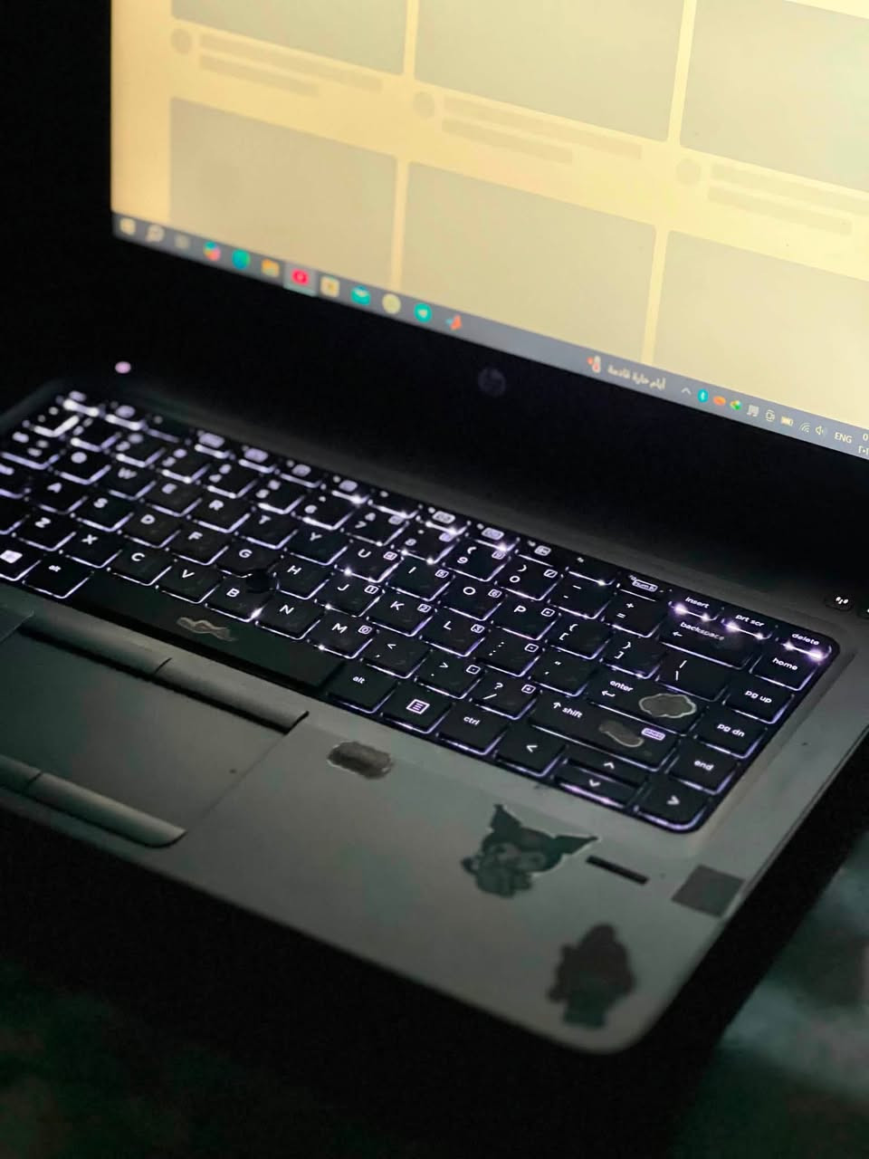 حاسبه A5 جيل السادس للبيع نوع HP افضل انواع الحاسبات مكفوله كلشي مامبدل بيها كامل ملحقاتها جنطه + شاحنه + ماوس 
ذاكرتها 256G والرام 8 سعرها 275 بيها مجال
***********
مكان قلعه سكر
