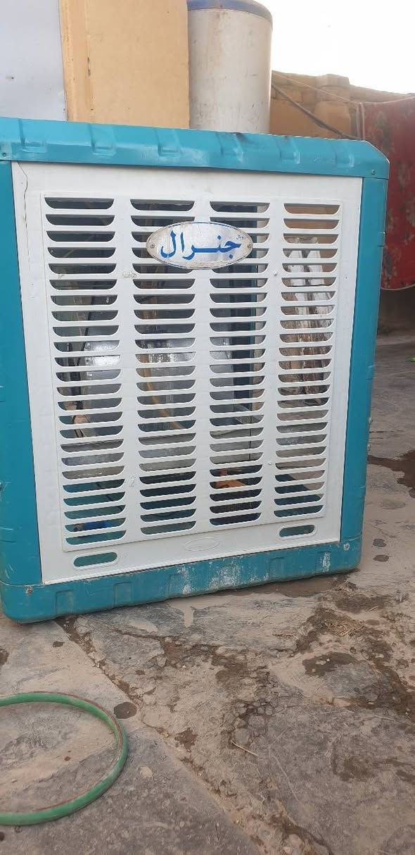السلام عليكم مبردة للبيع جديدة كلش قليل استخدام سعرهة ١٢٠ للشراي ***********
