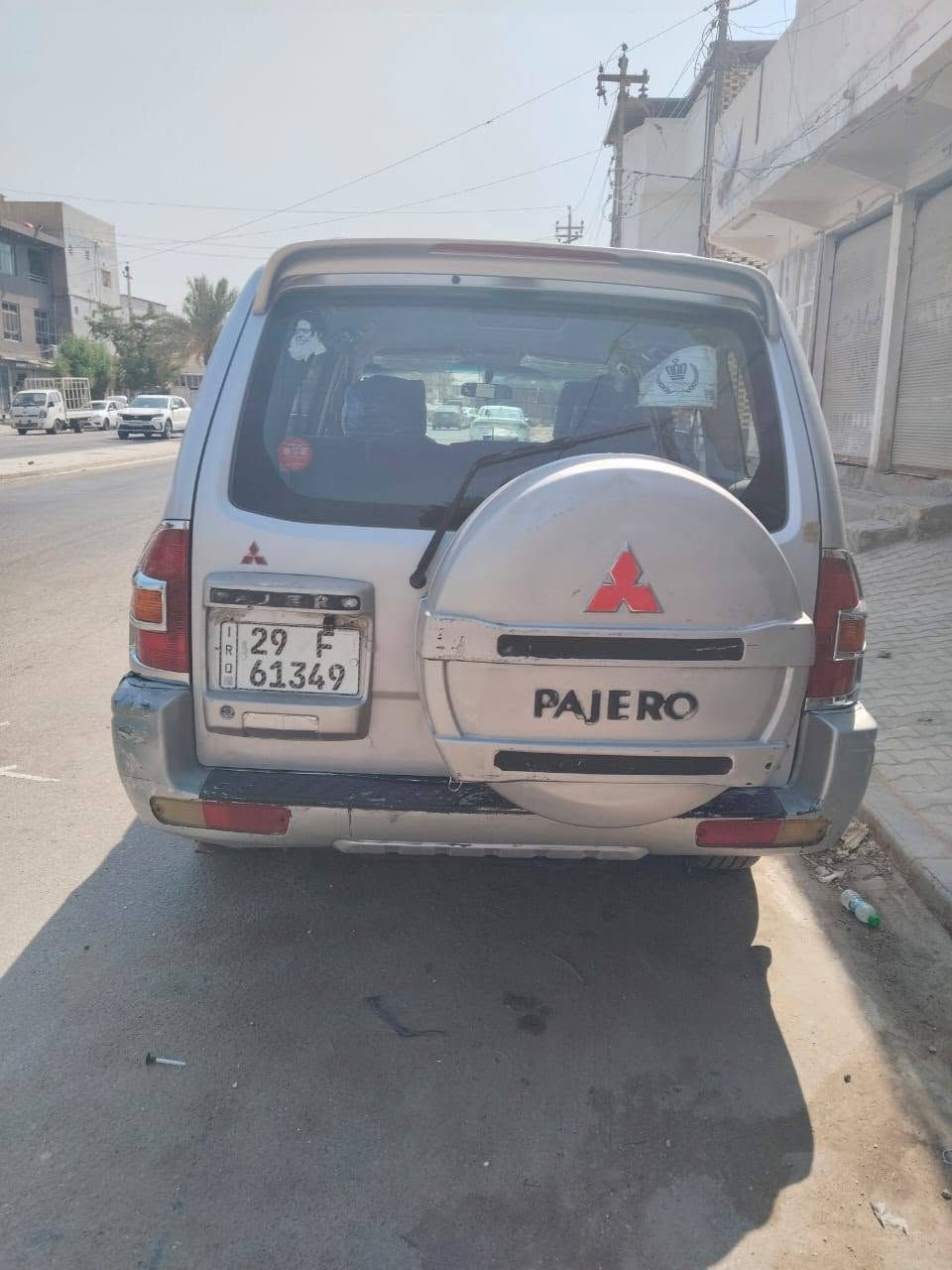 سلام عليكم لبيع باجيرو موديل 2002سياره مكفوله ماعده ضربه خارجيه بل باب وره العبري رقم انكليزي مدور ثاني يوم  سعره 75وبي مجال قليل مكان سياره نجف كوفه ***********
