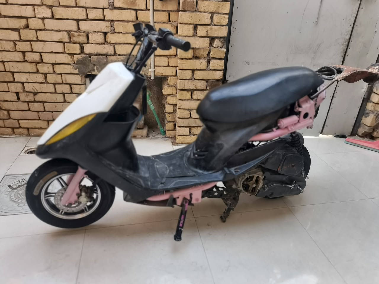السلام عليكم درجة ماكس عدله دراجه مال لعب 
سعر 400/او بيها مجال راسني أو تدلل كفراتها موجودة 
مكان ناصرية مركز ***********
