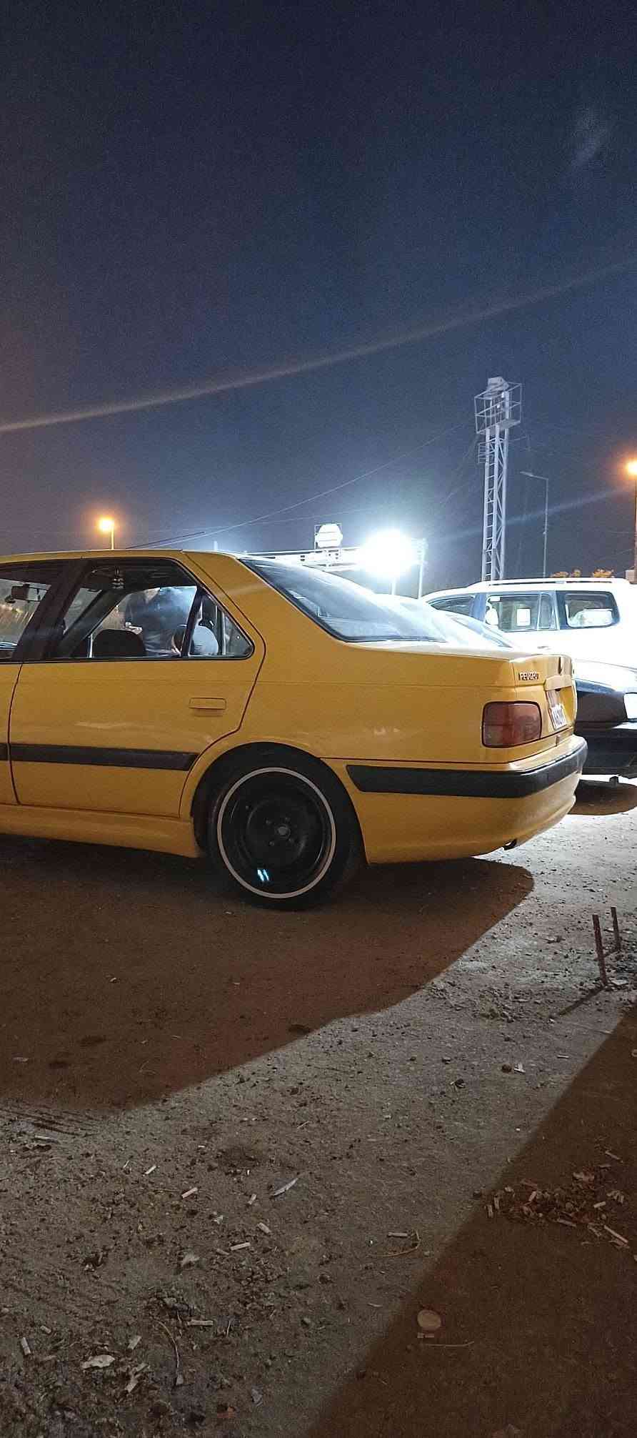 للبيع بيجو بارص 2015 مكفوله من ضربه وصبغ بيها فقط جراد وجم رصعه وتكحيل خفيفه كير مكينه تبريد صدر كفاله مصفره هيئه وغرامات هزه وارقام جديده بأسمي  حته خياسات مابيها مكان بغداد الحريه سعر ٤٨ 
*********** لاستفسار
