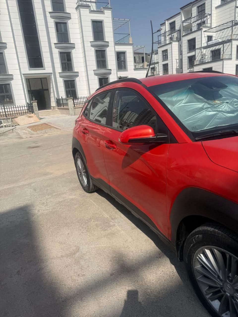 السلام عليكم 🌹

للبيع كونا موديل 2020 نظيفة جداً
🚘 محرك 2000 دوش
📍 وارد أمريكي
📌 رقم أربيل باسمي تحويل ثاني يوم 
🧼 السيارة كلين
🎨 بيها شبر بباب السايق صبغ
✨ باقي السيارة كفالة وحالتها حلوة وجديدة

📍 المكان: أربيل
💰 السعر: 135وبيها مجال 
📞 ***********
