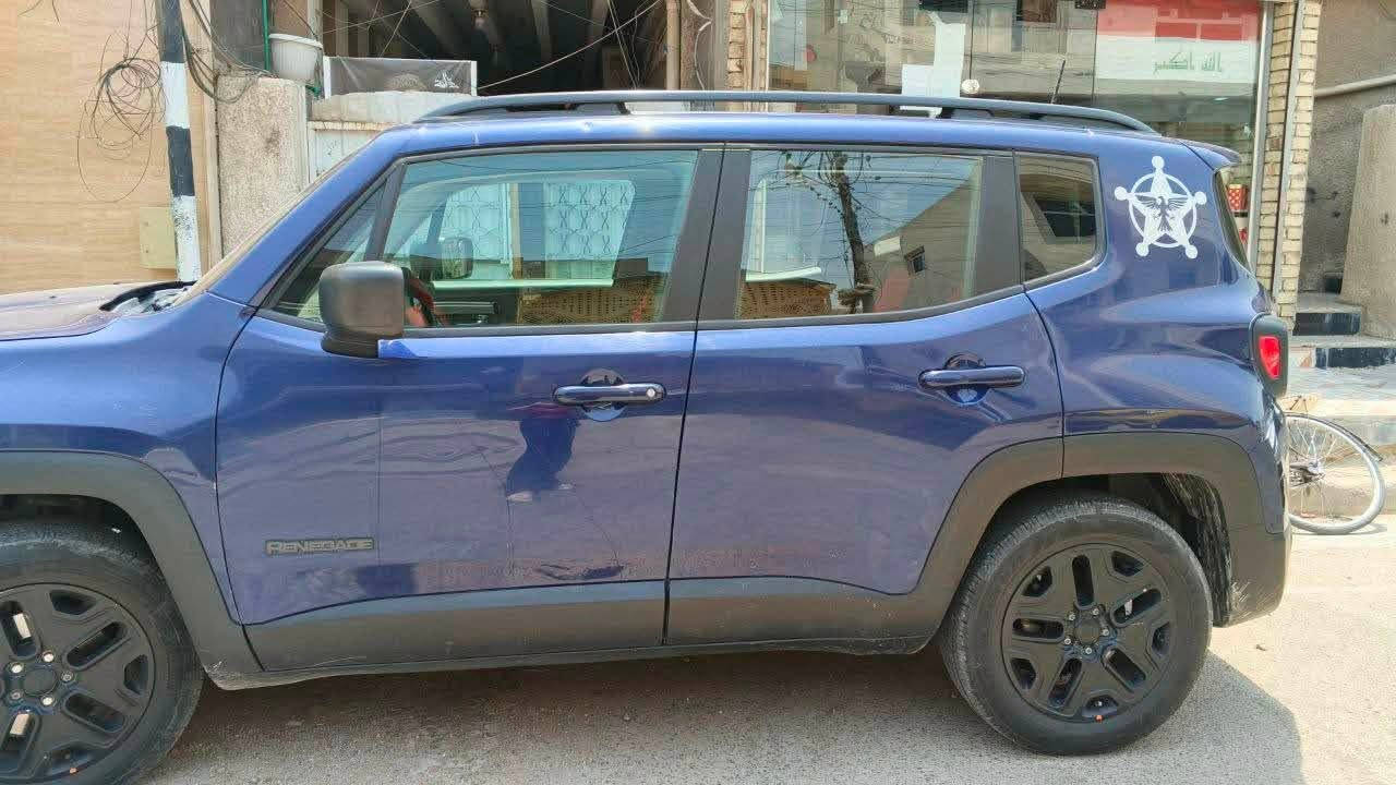 جيب رينيجيد موديل 2018 بدون صبغ ماشية 80 حقيقي كير محرك مكفولات رقم بغداد تحويل مباشر السيارة نظيفة حادثهة موجود بدون لغود سليمات شرط فحص السونار مكاني بغداد الدورة ***********
