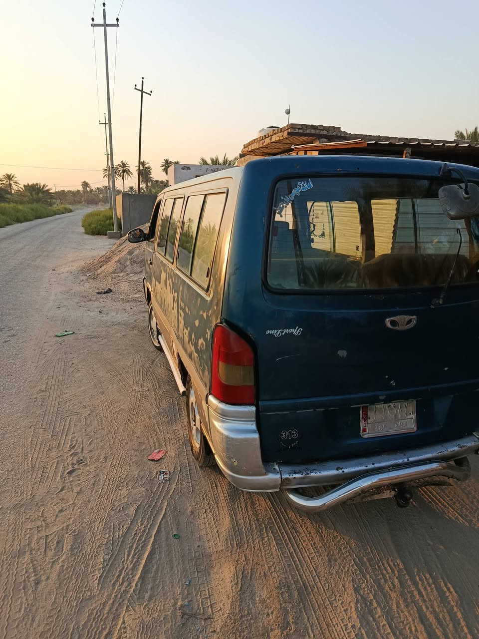 سلام عليكم ستانه للبيع موديل 96 تجيفت جديد قبل أقل شهر تعمير جديد جاهزه عليه غرامات 9 ورقات مرور وهيئه ينزلن من سعره مابيه قطره صبغ بلاديه السعر 44 وبيه مجال بسيط ***********
