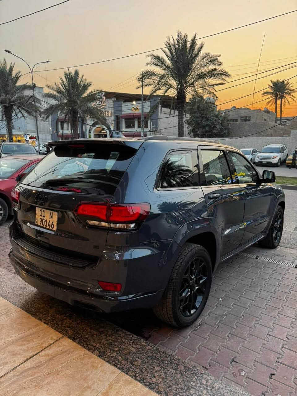 جيب 21 s خليجي وكالة هارلم 
معروفه مواصفات ال s
ماشيه 31 mi
مكفولة كفاله عامه من الصبغ 
فقط بارد بل جنطه و مصلح كامل 
رقم بغداد الجديد 
سياره عليه برمجه كامله من ناحيه البانزين و المراوح مال سياره يعني انسه دوانز و حماوه 

سعر 31800 وبيه مجال 

مكان بغداد الوزيرية 

تواصل فقط على رقم 
***********
