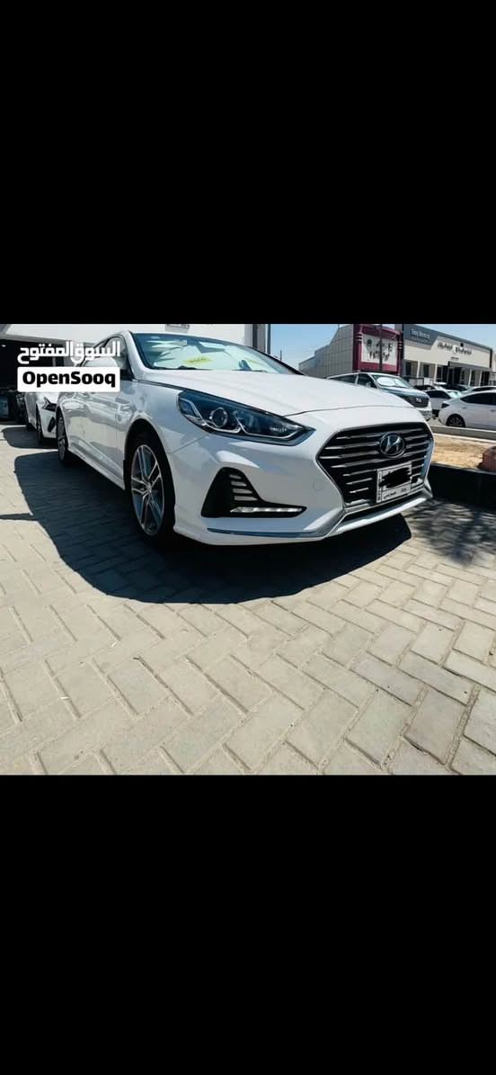 � **هيونداي سوناتا 2019 للبيع.                                **

🔹 مكينة 2400 CCوارد خليجي @
🔹 4 سلندر
🔹 ماشية فقط 29الف شرط الفحص
🔹 رقم بغداد
🔹 أوتوماتيك
🔹 مواصفات كاملة
🔹 كاميرا خلفية
🔹 شاشة
🔹 حساسات
🔹 تحكم ستيرن
🔹 تكييف
🔹 سنتر لوك
🔹السياره وضع الشركه
🔹كفاله من الصبغ والبارد والشخوط

📞***********
💰 السعر 188

للجادين فقط، السيارة تستاهل �
