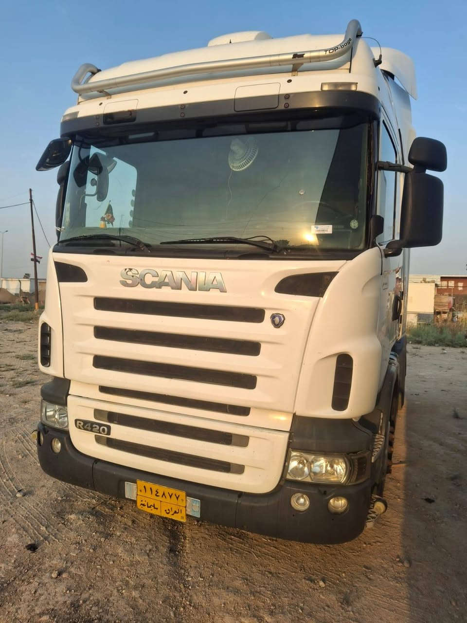 السلام عليكم للبيع سكانية موديل 2005 مربوط براد
كير اوتو مكينه 420 R انجكشن تبريد رتايدر 
تخم تاير سياره جاهزه للعمل استفسار اكثر 
***********.      السعر    160$ بيه شويه مجال
