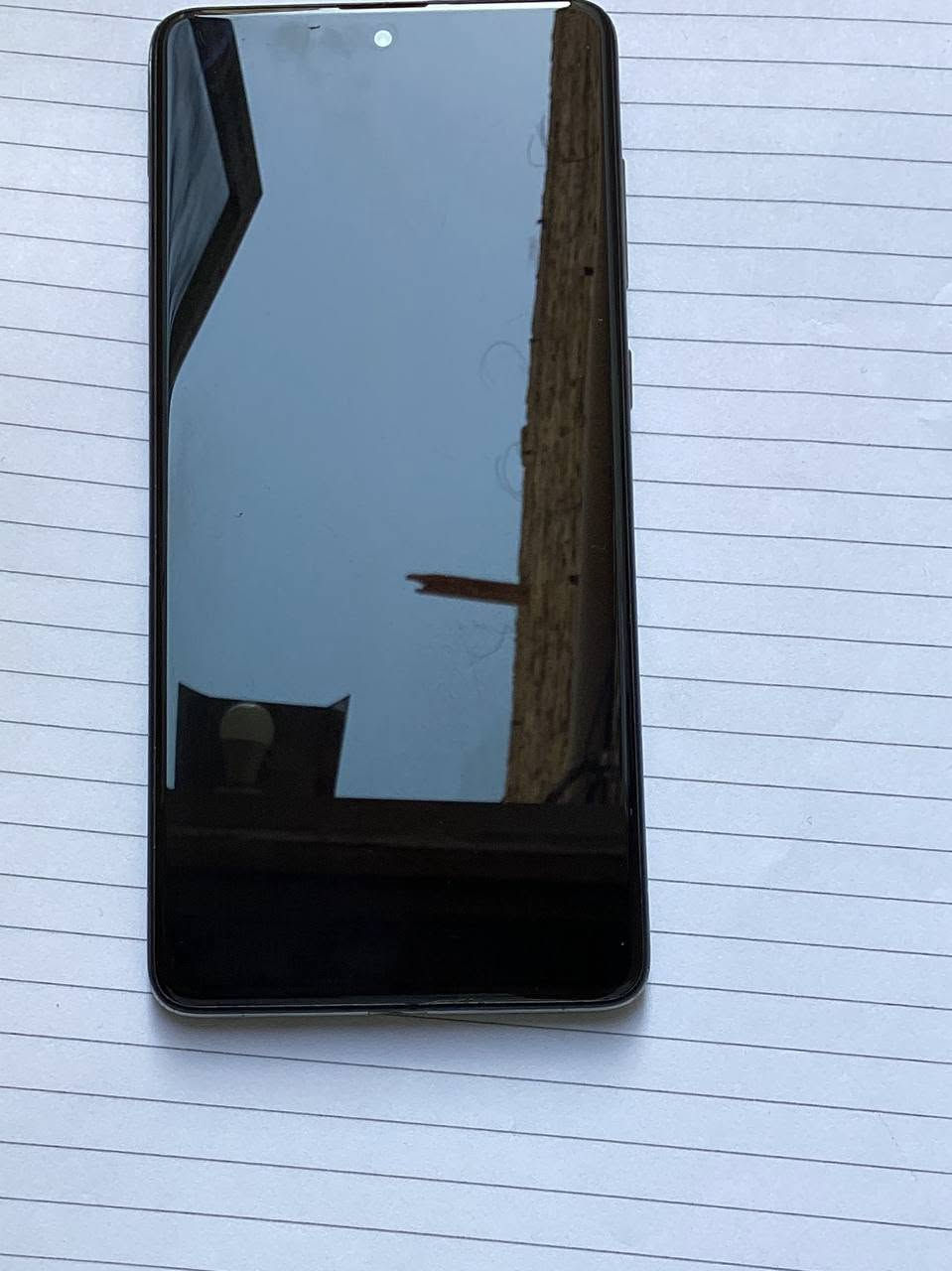 إعلان بيع Samsung Galaxy A71

السلام عليكم ورحمة الله وبركاته 🌹

يوجد لدينا موبايل Samsung Galaxy A71 نظيف جدًا، والجهاز بحالة جيدة.

📱 المواصفات:

- الشاشة: 6.7 إنچ
- التحديث: 60Hz
- الرام: 8GB
- الذاكرة: 128GB
- البطارية: 4500mAh
- الشحن: 25W

📌 يوجد طبعة خفيفة جدًا بالشاشة، وتظهر عند عرض الشاشة باللون الأبيض، وتسمى طبعة تيك توك.

📦 يأتي مع الجهاز: شاحن + كفر

📍 المكان: النجف الأشرف

💰 السعر: 130 ألف دينار، وقابل للتفاوض

📞 رقم الهاتف والواتساب: ***********
