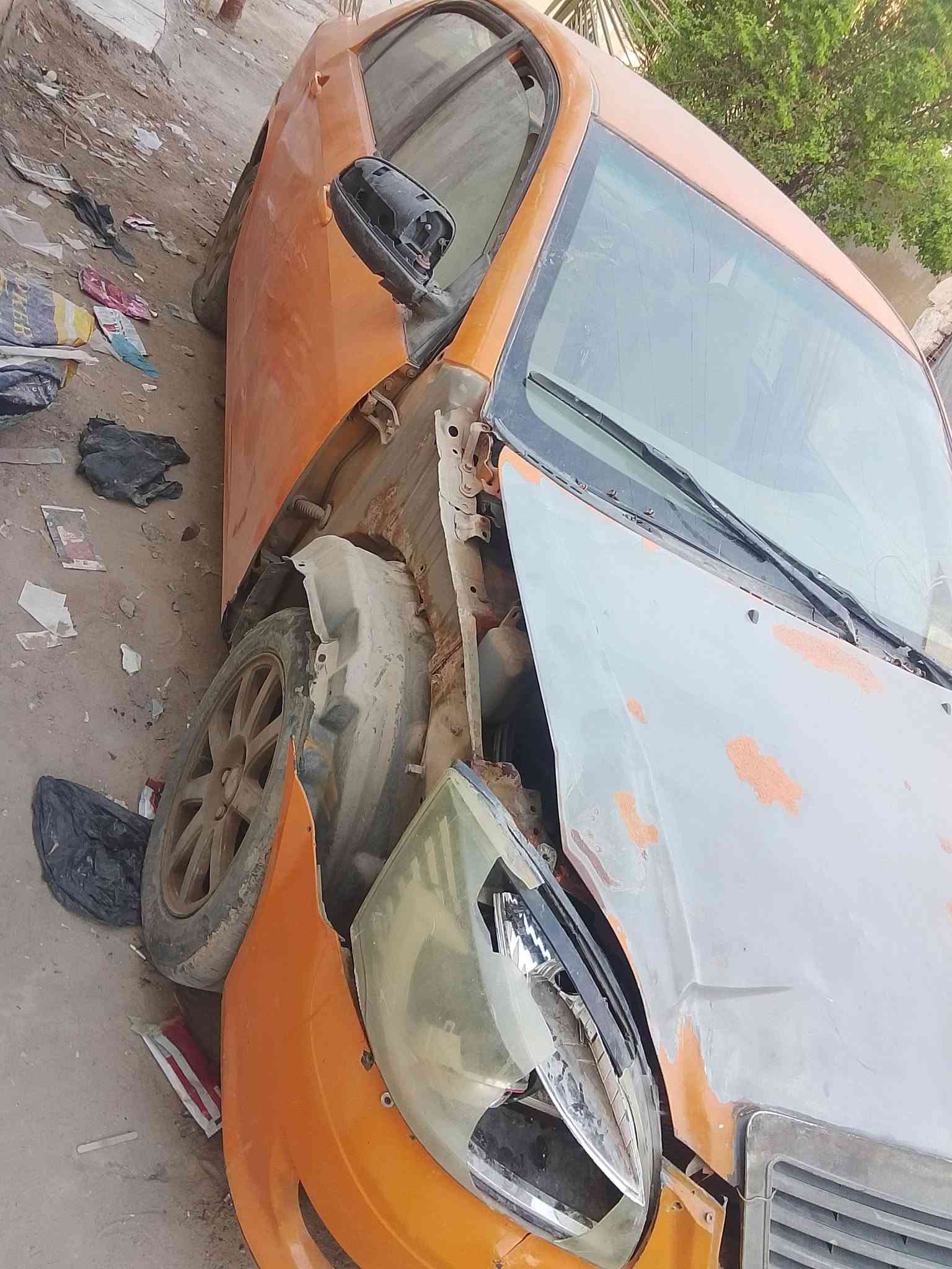 سلام عليكم عندي سياره جلي موبل محور اوتماتيك ناصريه مركز ***********
