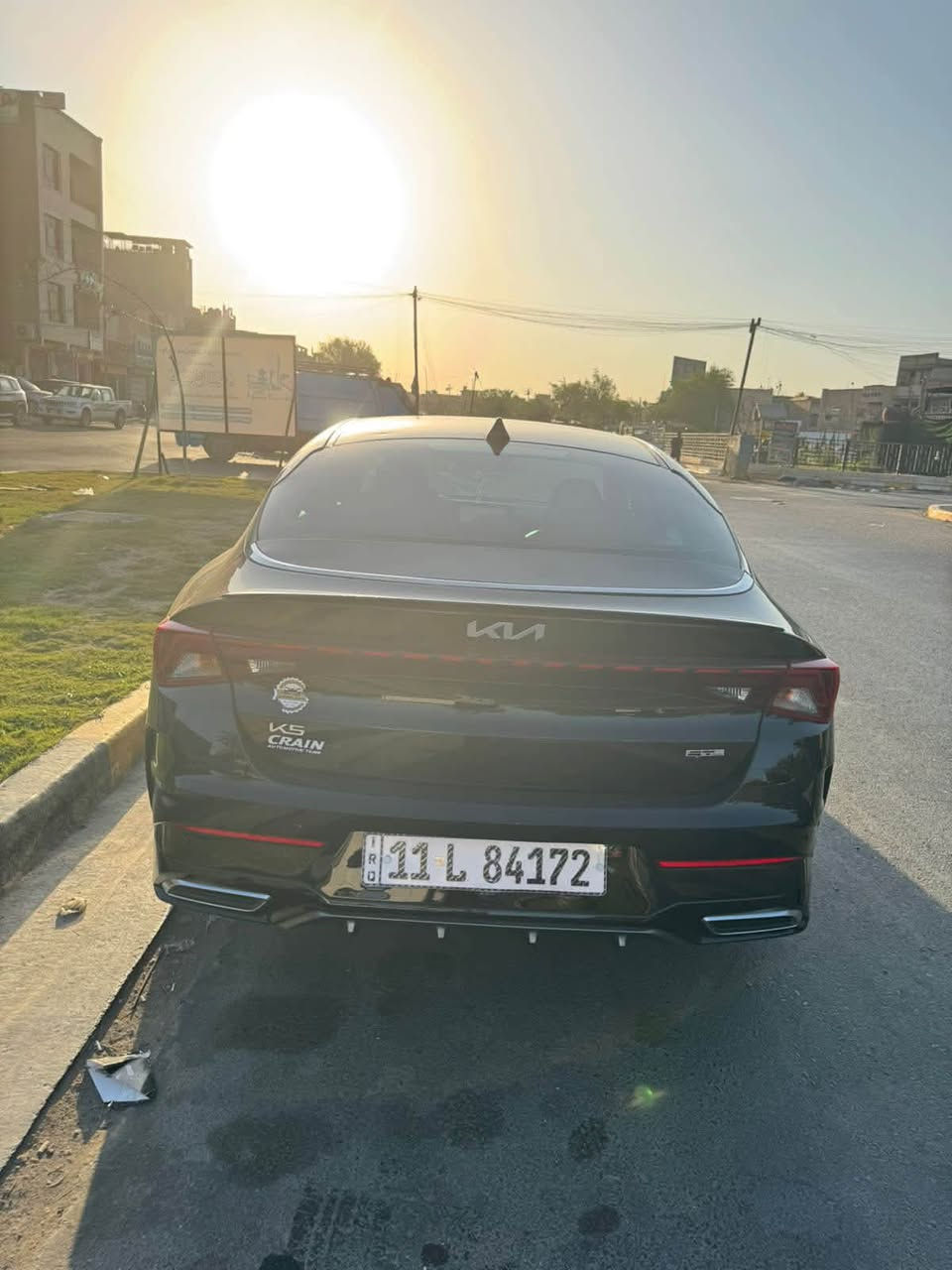 السلام عليكم سياره k5موديل2024 ماشيه 60الف ميل ضرر السياره بابين وجاملغ  كما موضح في السونر
***********

