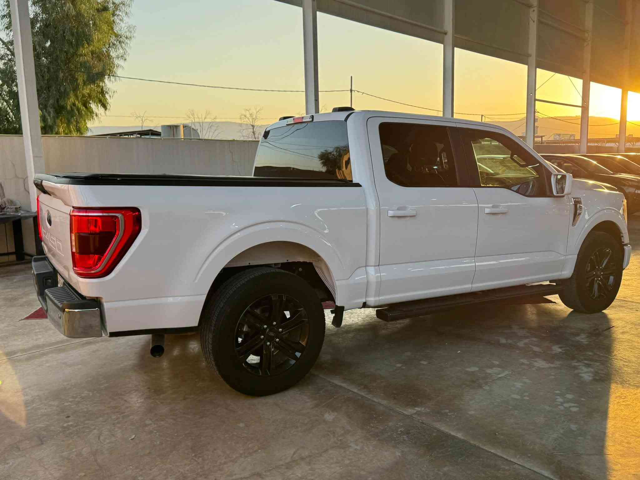Ford F150 2023
لايتات عدسه شاشه كاميرا تحكم ستيرن 
ماشيه 60 الف ميل 
محرك 5.0 v8 
كير محرك شرط 
قطعه وحده صبغ بدون دواخل بدون ايرباك 
مكان السياره سليمانيه 
سعر 245 ورقه 
***********
