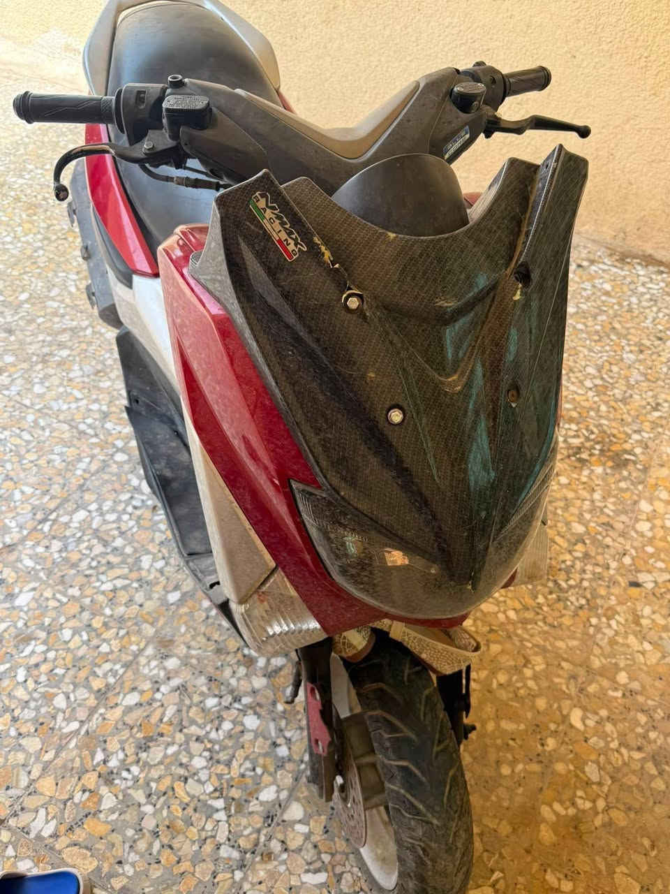 عليكم
دراجه n max دراجه نظيفه مجرد خابطه دهن وتصلح على ايدك السعر 450 وبيه مجال وال مو شراء لا يراسللللل
العنوان : كربلاء
*********** واتساب
