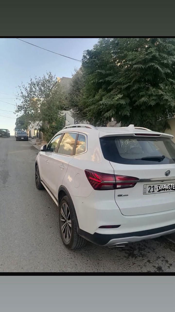 ئێم جی RX5 مۆدیل 2022 
تەنها 44 هەزار کیلۆمەتر ڕۆشتووە 
لەسەر دەقی شەریکەیە ماوەتەوە 
سفری شەریکە یەك دەستە
دەعامی بۆ دەعامی بەشەرت 
بێ بۆیاخە بێ تعدیل بێ سارد 
قەپات مواسەفات 
مەکینەی 2.0 تۆربۆ 
دەبڵ ئەکسل 
بەسمەیە 
شاشە و کامێرا 360
کوشن کارەبای 
4 جام ئۆتۆ
پانۆراما 
سەنەوی تازەیە 
تحویل و غەرامە بەشەرت 
هیچ مەسرفێکی تێدا نییە 

سعر: لە کۆمێنت داوا بکە ڕاستەوخۆ بۆت دێت 📥

گێر و مەکینەی بەشەرت 
هیچ کێشەیەکی تێدا نیە 

ژمارەی خاوەنی
***********

نص مكتوب في الصور:
- EXHAUSTED
